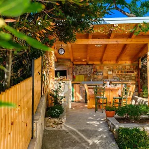 apartman-paradiso-martinscica-cres.primorje-gorskikotar.com/