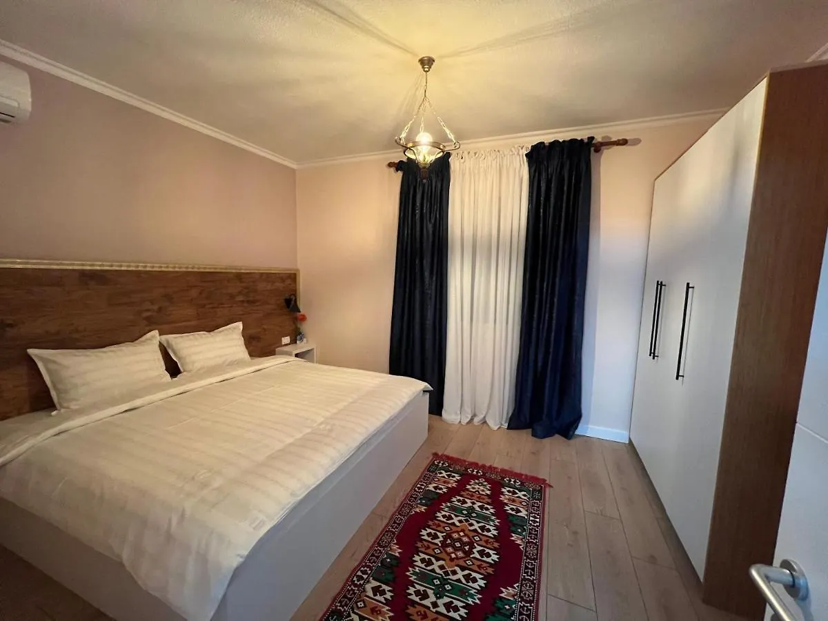 Chestnut Yard Villa Tirana 0*,  Albania