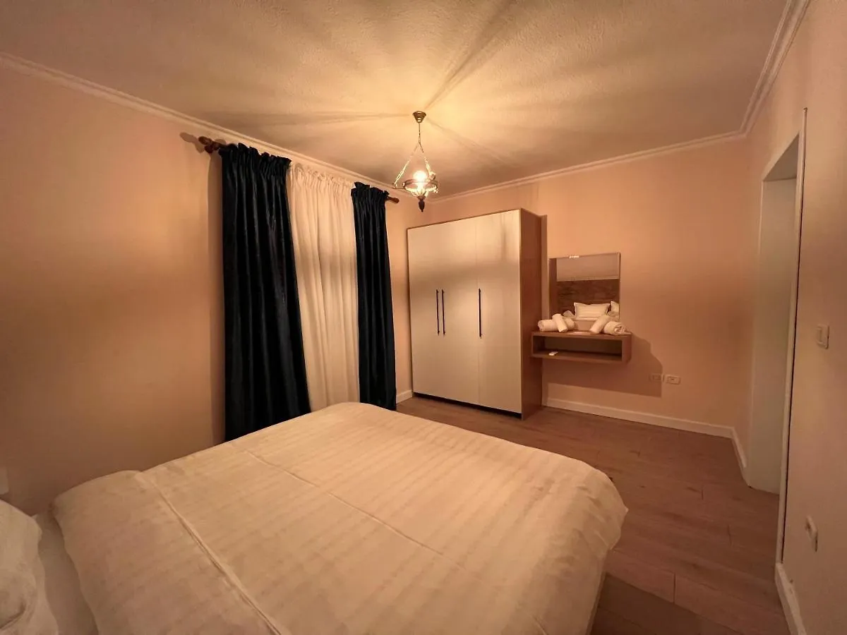 Chestnut Yard Villa Tirana