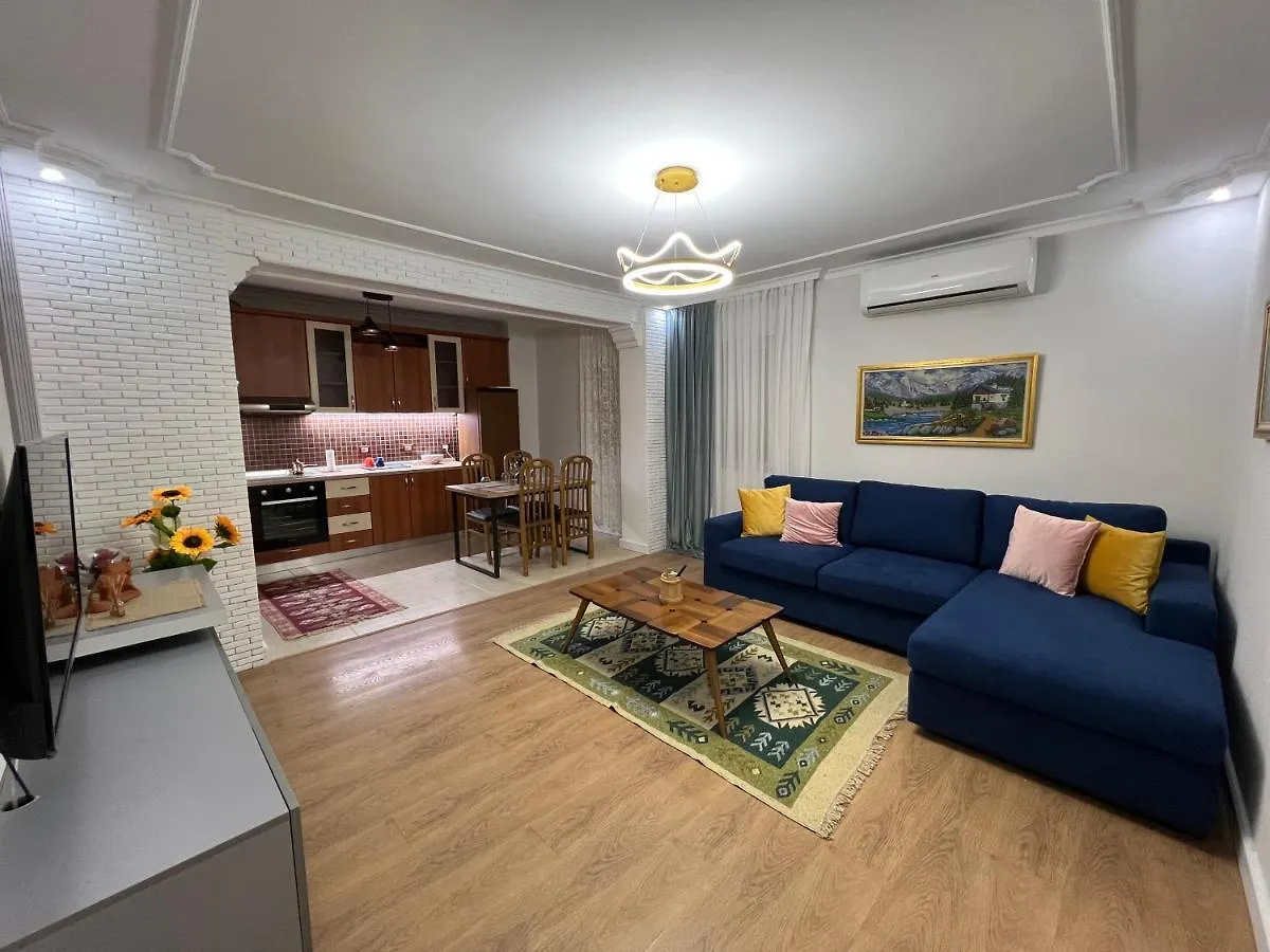 Chestnut Yard Villa Tirana