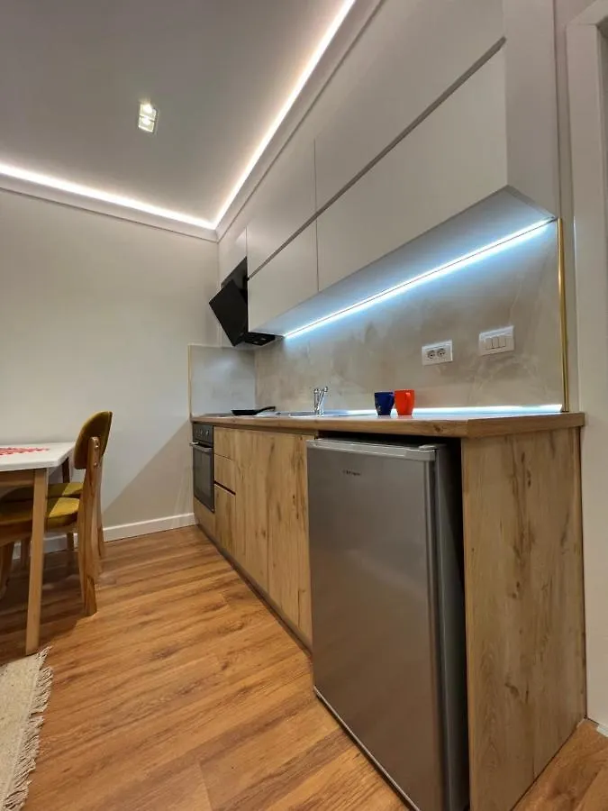 Chestnut Yard Villa Tirana Appartamento